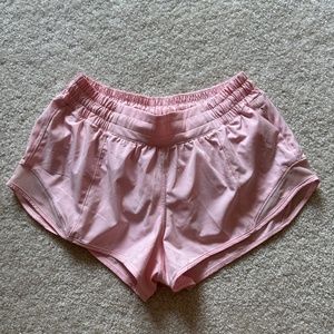 Lululemon Light Pink Hotty Hot Shorts Regular 2.5" Size 6